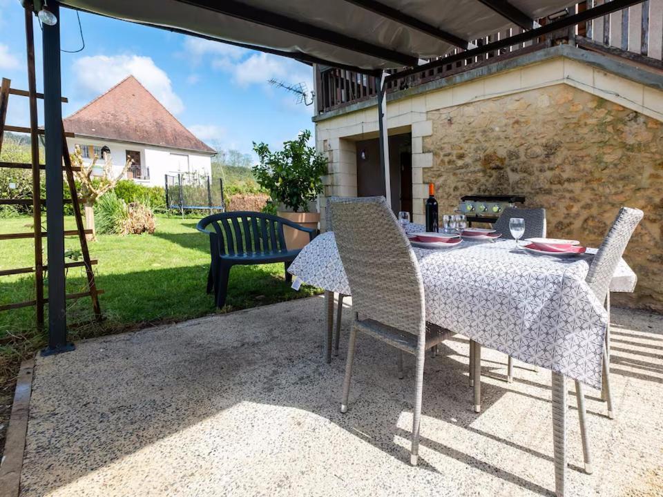 Gite De La Croix Saint-Leon-sur-Vezere Dış mekan fotoğraf